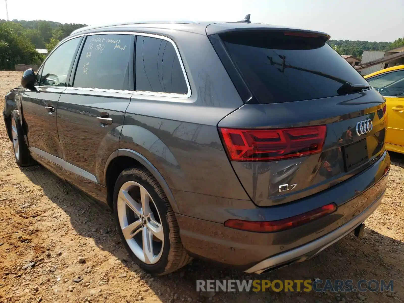 3 Photograph of a damaged car WA1VAAF76KD024905 AUDI Q7 2019