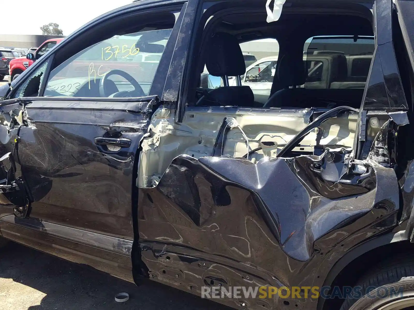 9 Photograph of a damaged car WA1VAAF76KD031756 AUDI Q7 2019