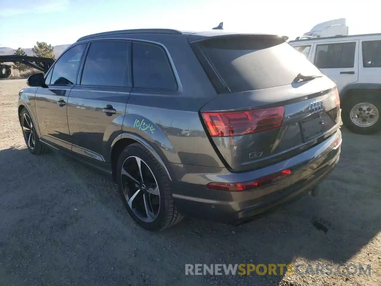 3 Фотография поврежденного автомобиля WA1VAAF77KD026257 AUDI Q7 2019