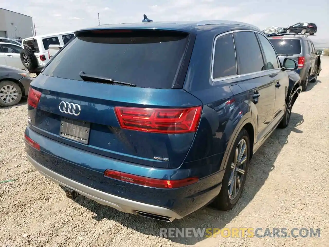 4 Photograph of a damaged car WA1VAAF77KD028123 AUDI Q7 2019