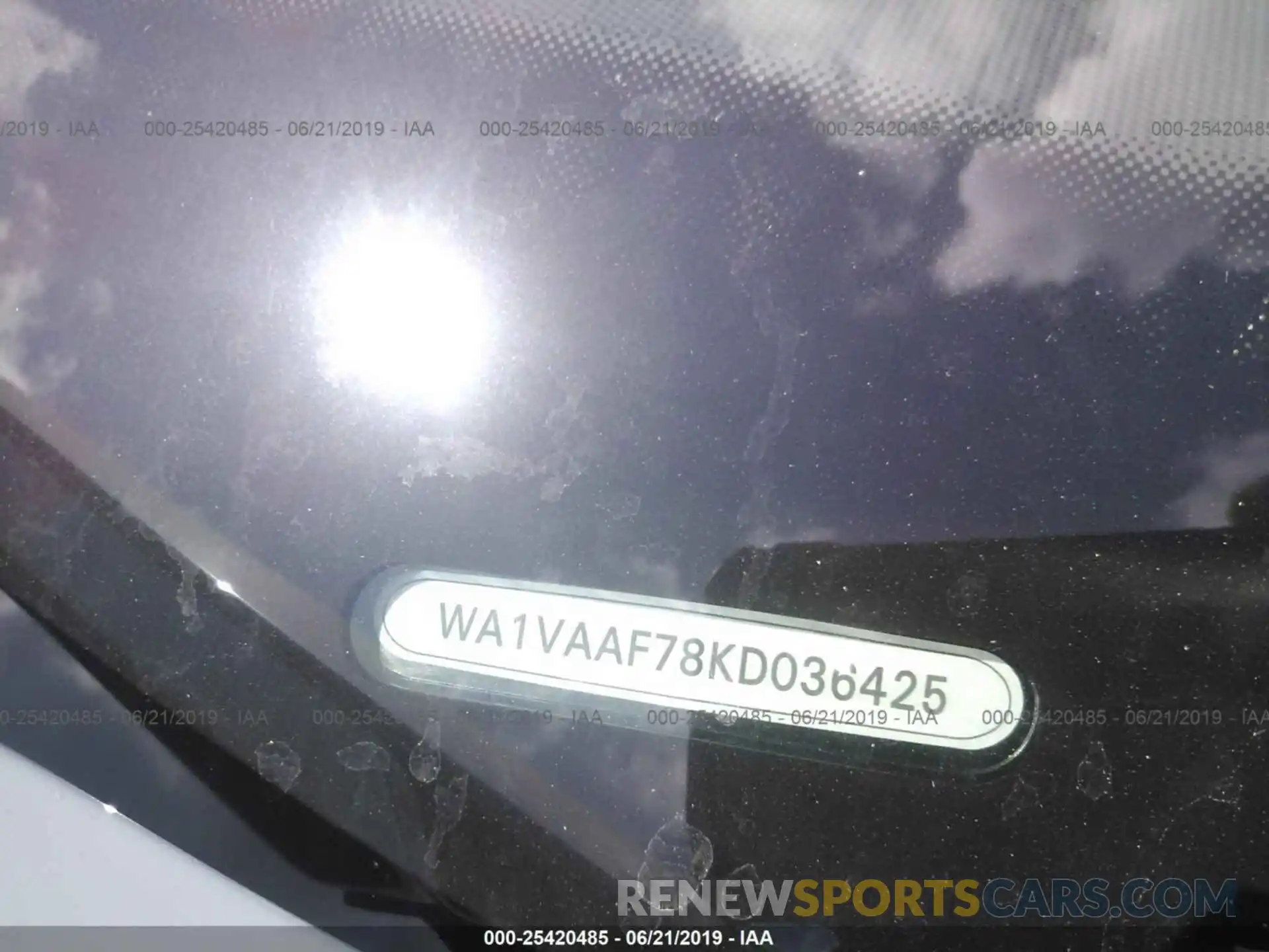 9 Фотография поврежденного автомобиля WA1VAAF78KD036425 AUDI Q7 2019