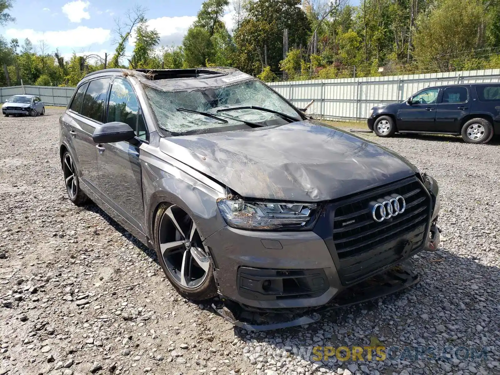 1 Photograph of a damaged car WA1VAAF78KD041558 AUDI Q7 2019