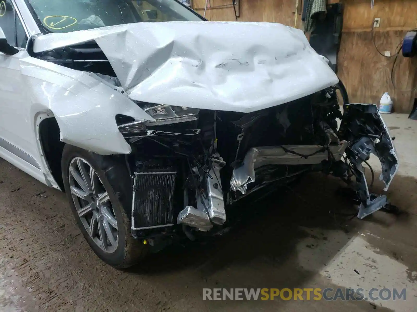 9 Photograph of a damaged car WA1VAAF78KD042810 AUDI Q7 2019