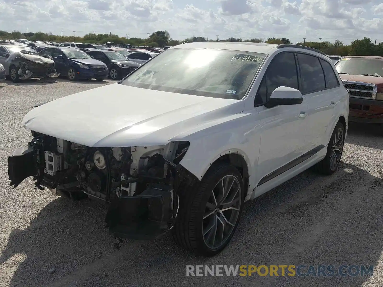 2 Photograph of a damaged car WA1VAAF79KD019651 AUDI Q7 2019