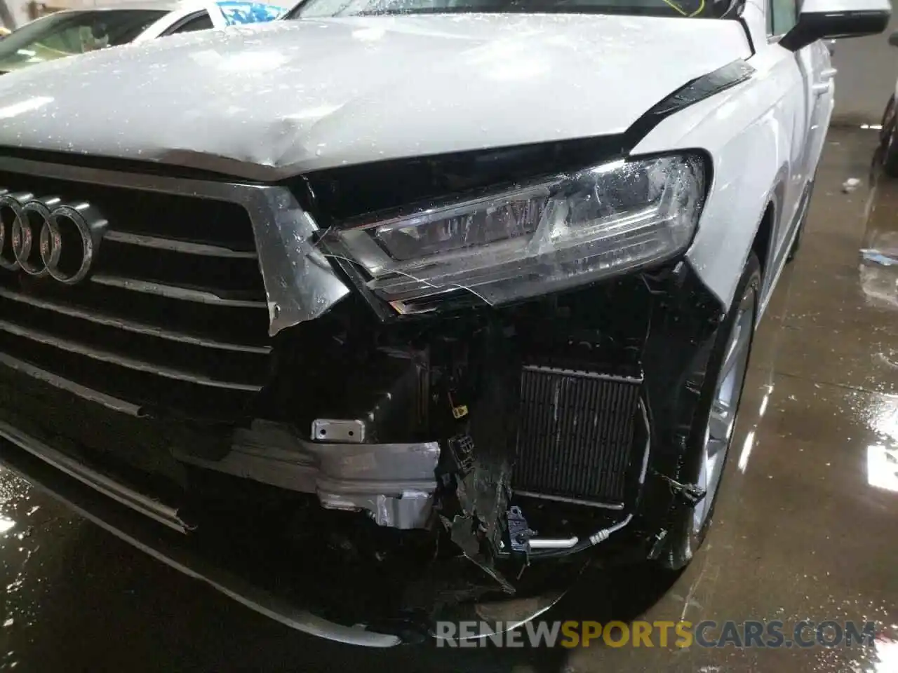 9 Photograph of a damaged car WA1VAAF79KD019987 AUDI Q7 2019