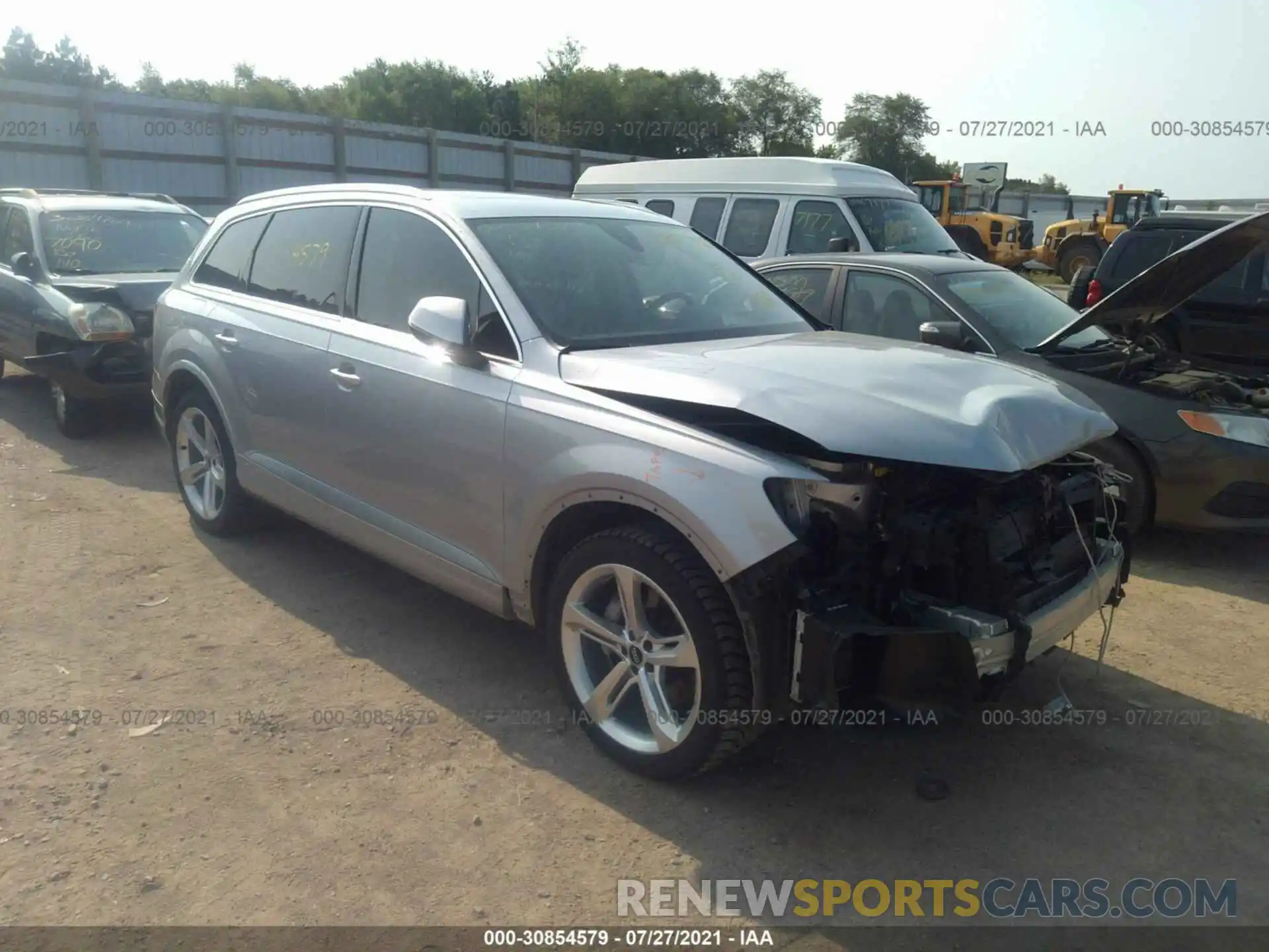 1 Фотография поврежденного автомобиля WA1VAAF79KD020332 AUDI Q7 2019