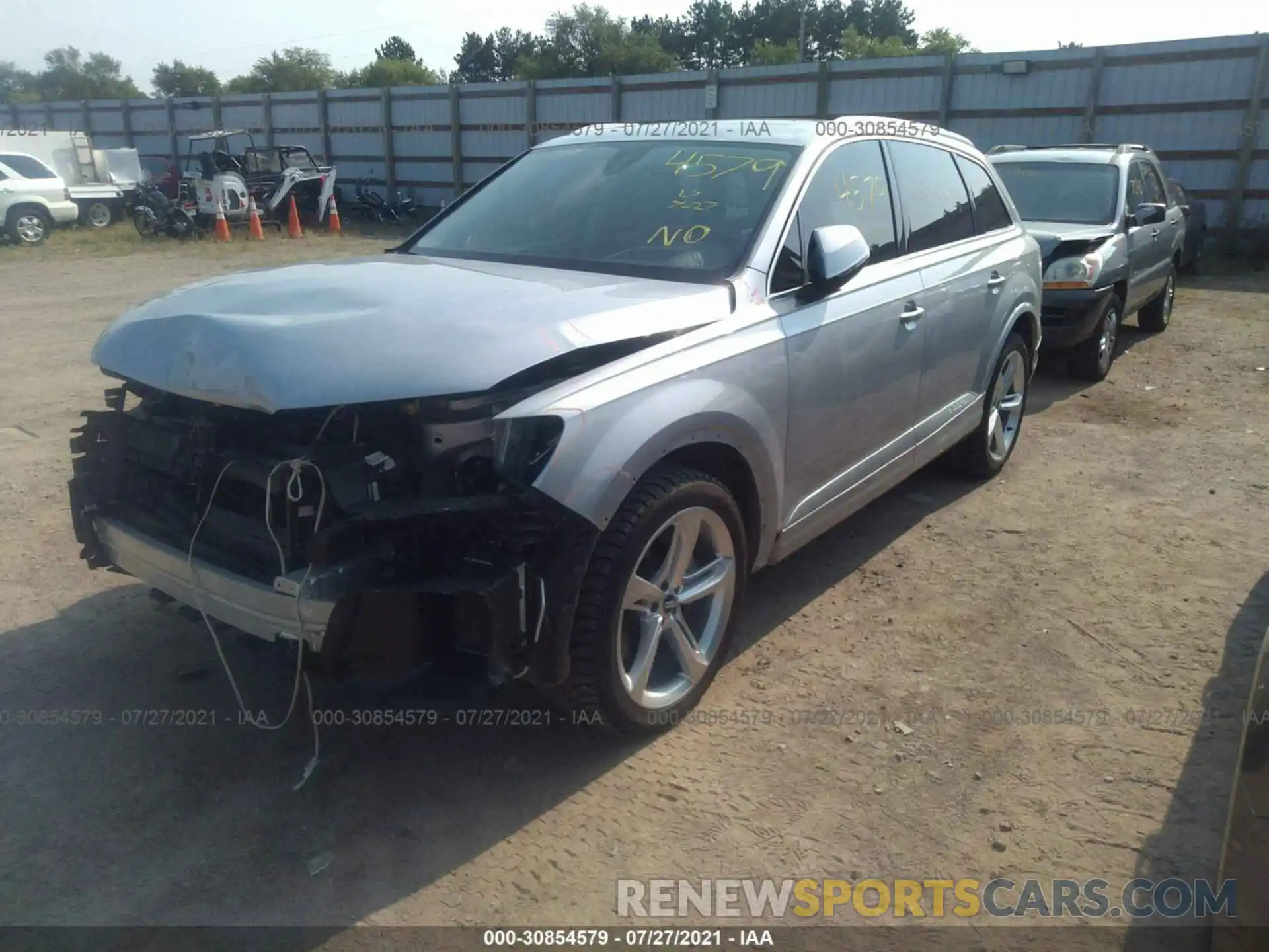 2 Photograph of a damaged car WA1VAAF79KD020332 AUDI Q7 2019