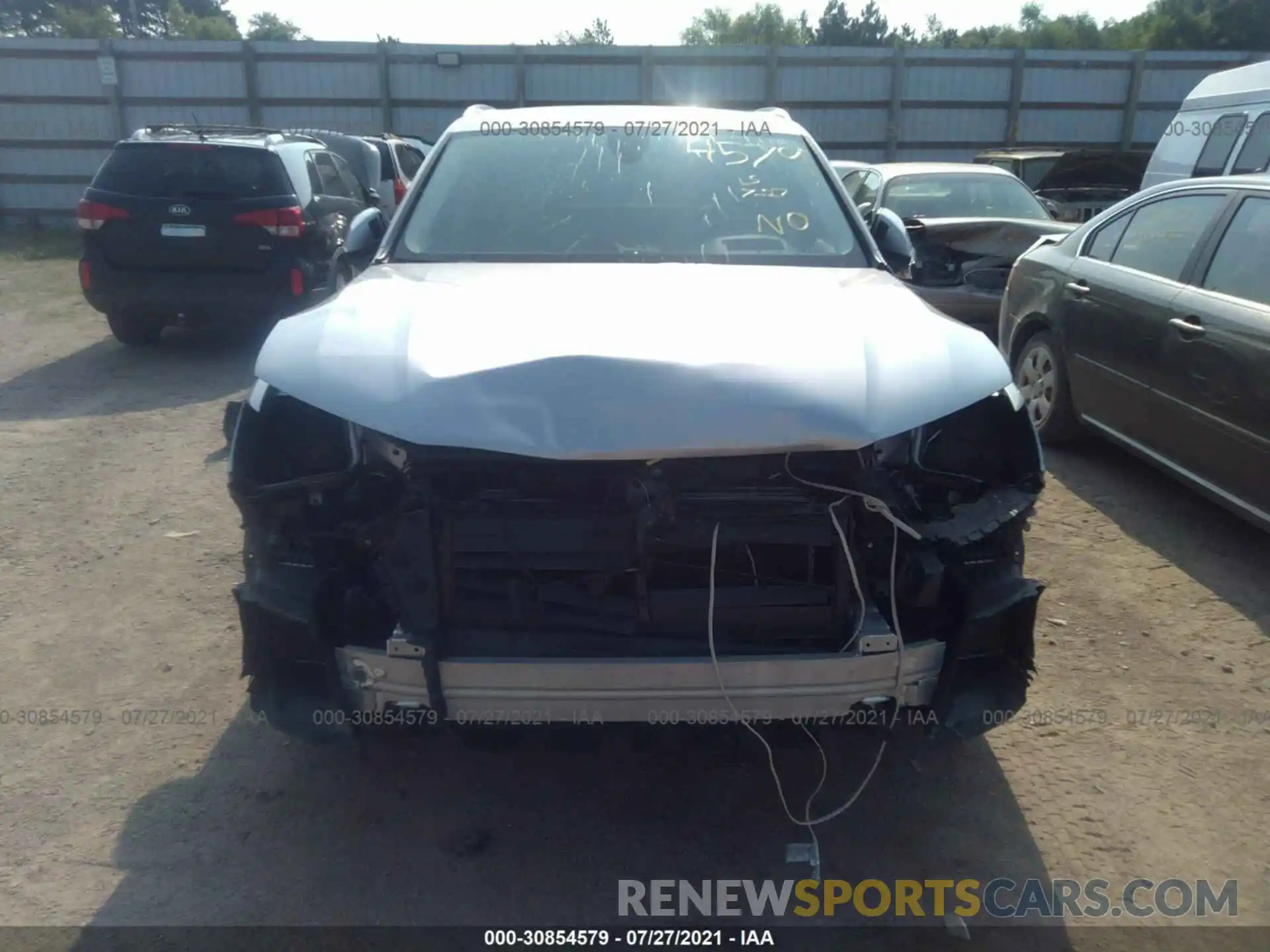 6 Photograph of a damaged car WA1VAAF79KD020332 AUDI Q7 2019