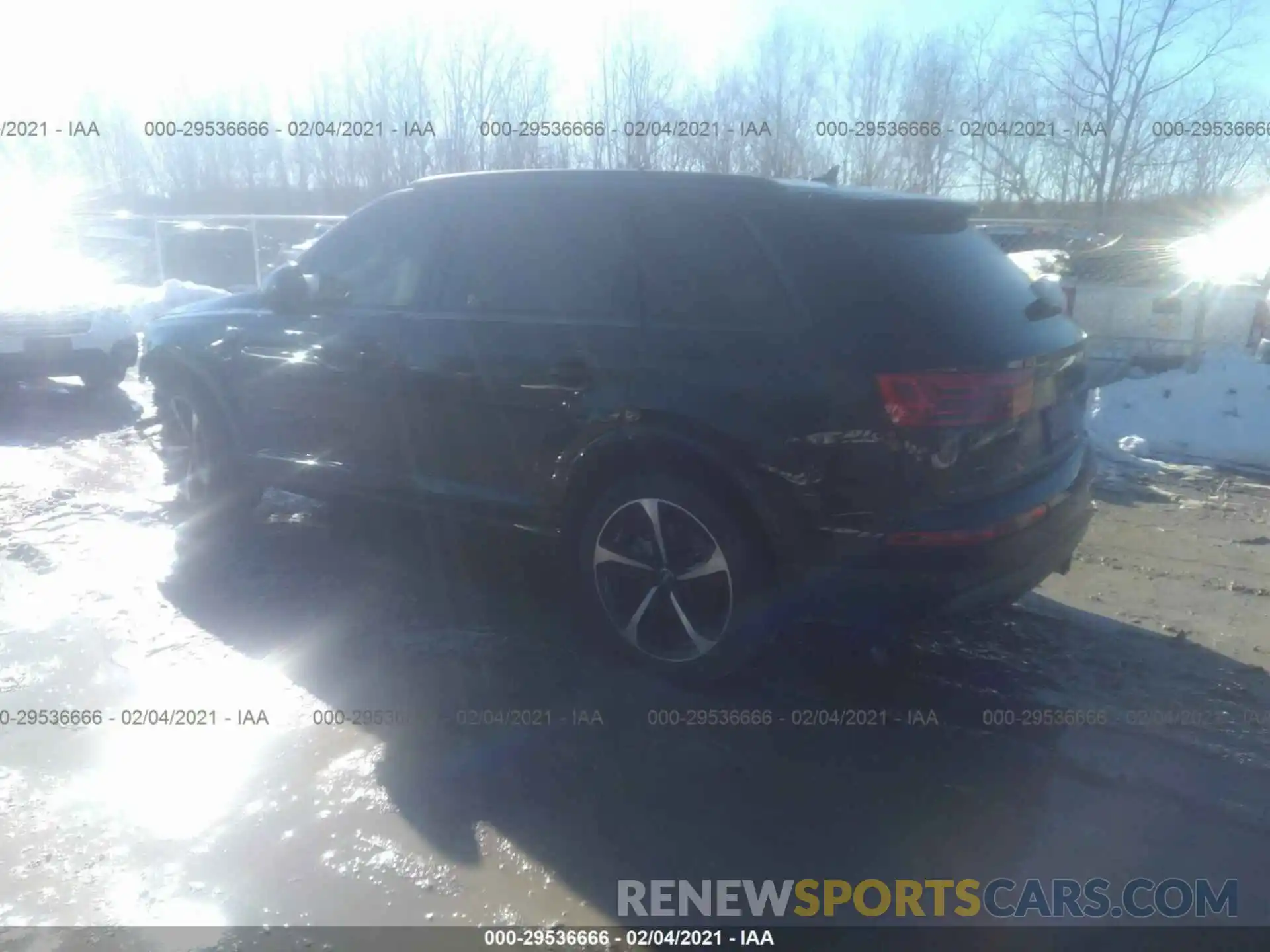 3 Фотография поврежденного автомобиля WA1VAAF79KD026955 AUDI Q7 2019