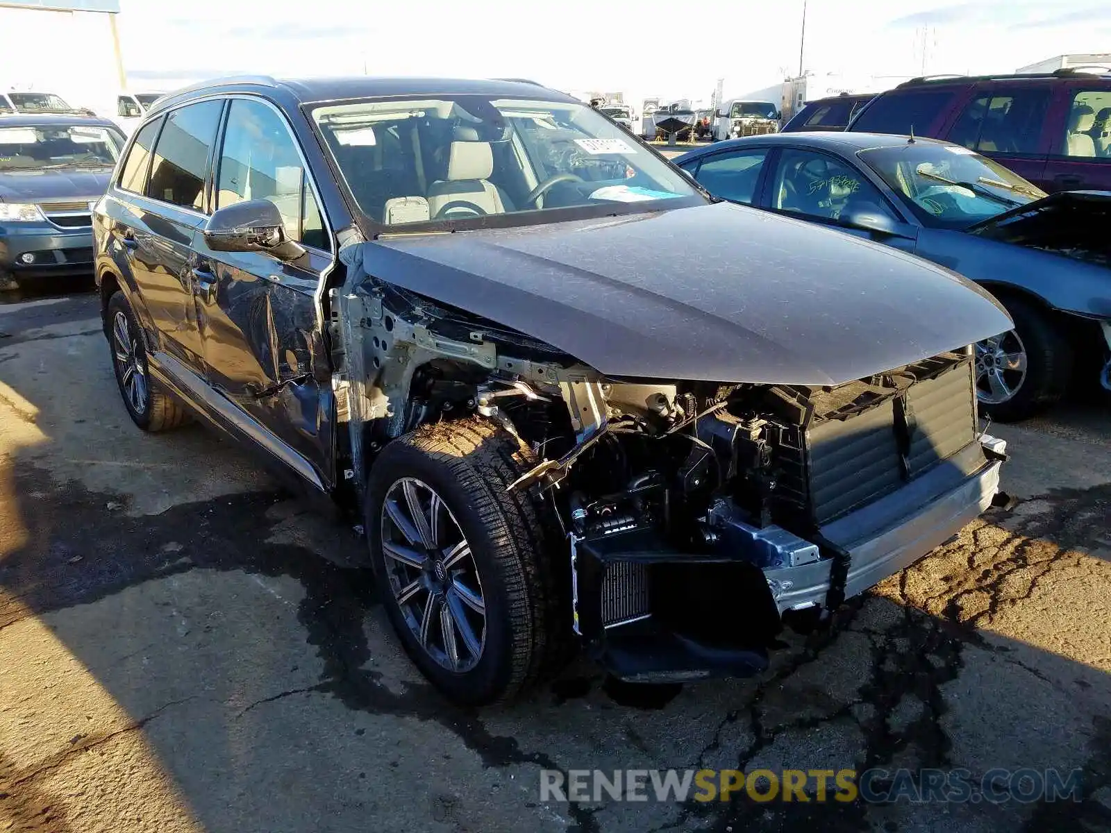 1 Photograph of a damaged car WA1VAAF79KD027846 AUDI Q7 2019