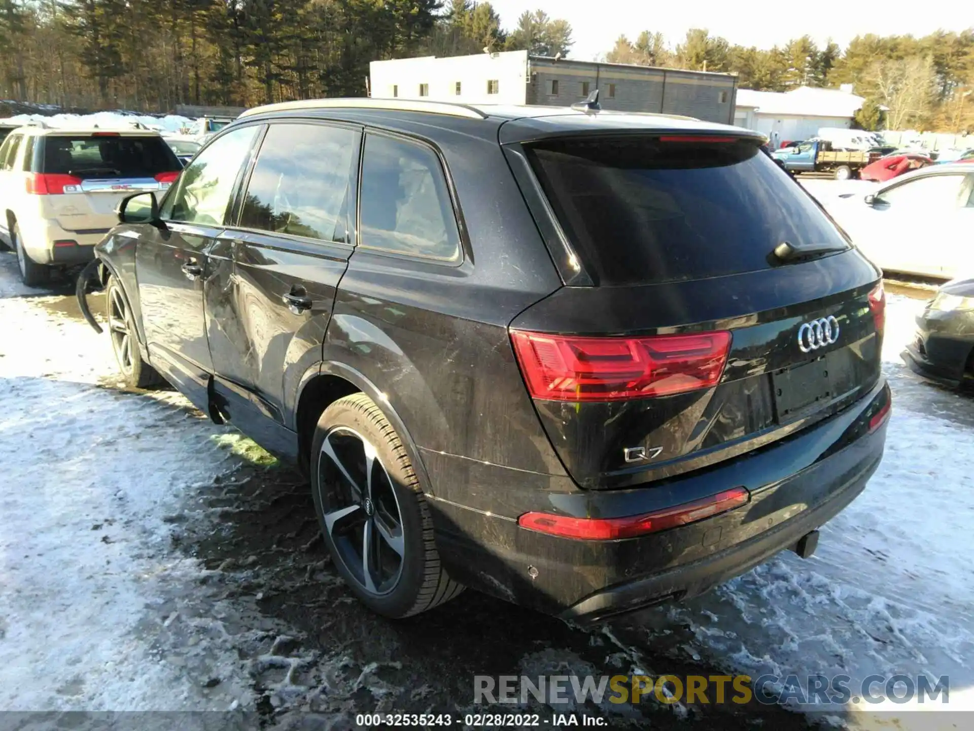 3 Photograph of a damaged car WA1VAAF79KD030648 AUDI Q7 2019