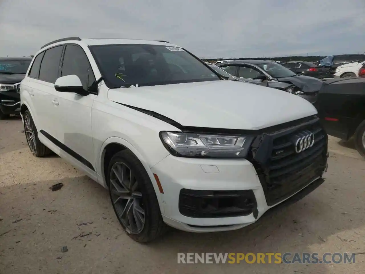 1 Photograph of a damaged car WA1VAAF79KD037809 AUDI Q7 2019