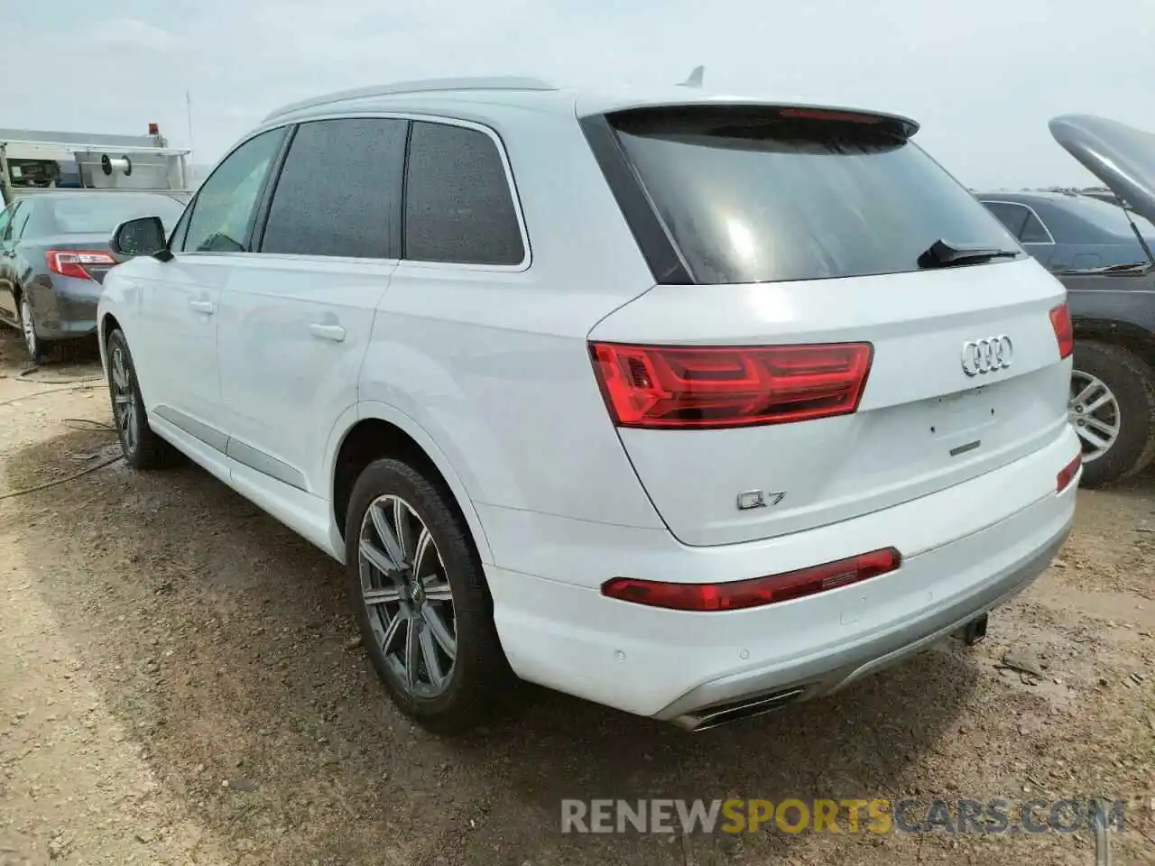 3 Фотография поврежденного автомобиля WA1VAAF7XKD004463 AUDI Q7 2019