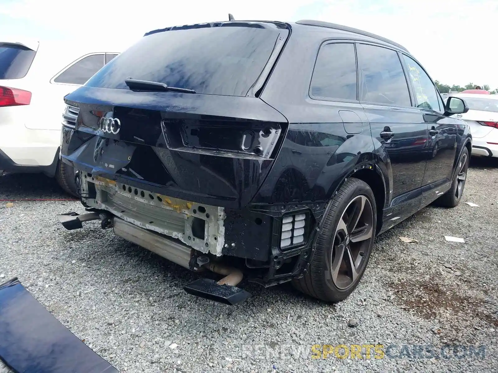 4 Фотография поврежденного автомобиля WA1VAAF7XKD014703 AUDI Q7 2019