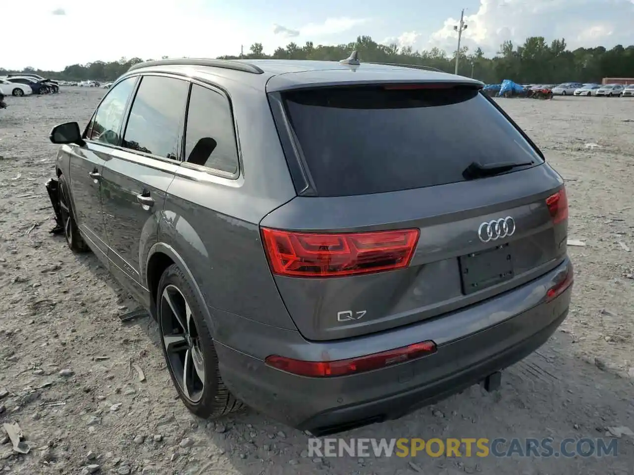 3 Photograph of a damaged car WA1VAAF7XKD018511 AUDI Q7 2019