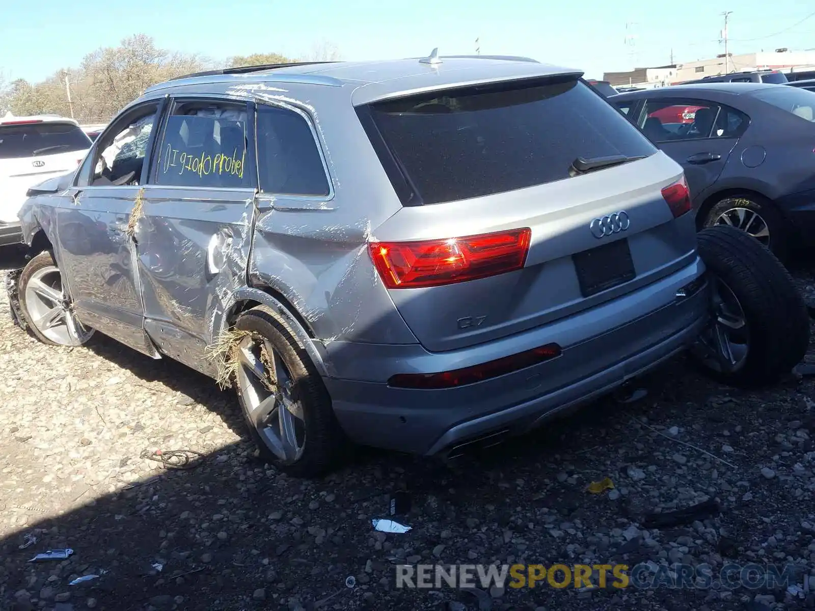 3 Photograph of a damaged car WA1VAAF7XKD020291 AUDI Q7 2019