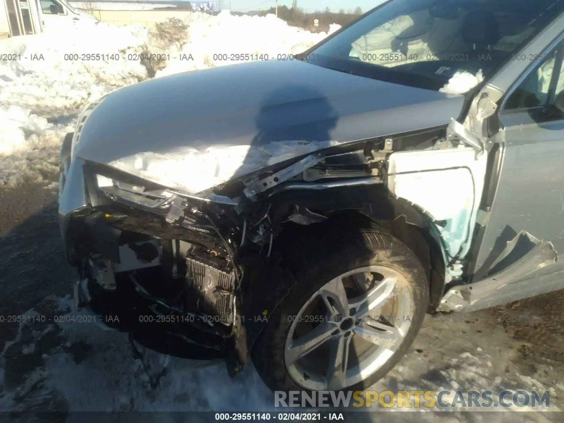 6 Photograph of a damaged car WA1VAAF7XKD033882 AUDI Q7 2019