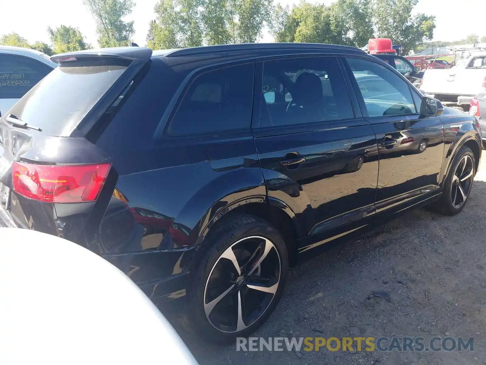 4 Фотография поврежденного автомобиля WA1VABF75KD027221 AUDI Q7 2019