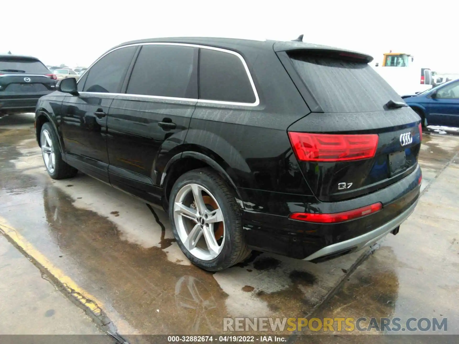 3 Фотография поврежденного автомобиля WA1VABF7XKD013265 AUDI Q7 2019