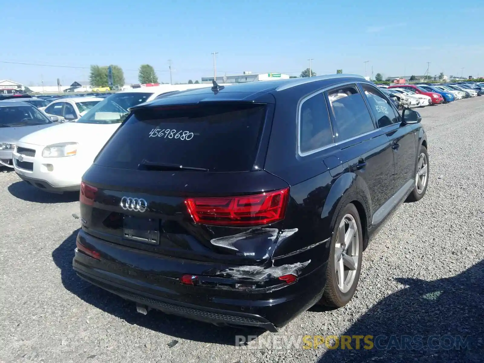 4 Photograph of a damaged car WA1WAAF75KD029145 AUDI Q7 2019