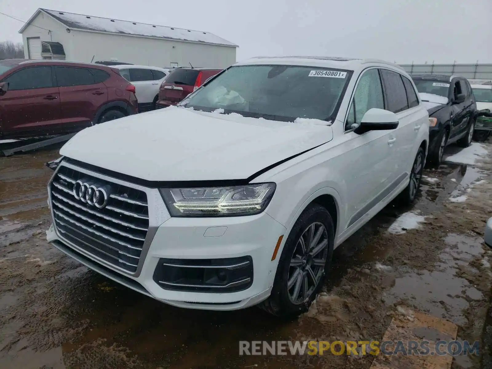 2 Фотография поврежденного автомобиля WAULABF70KD008468 AUDI Q7 2019