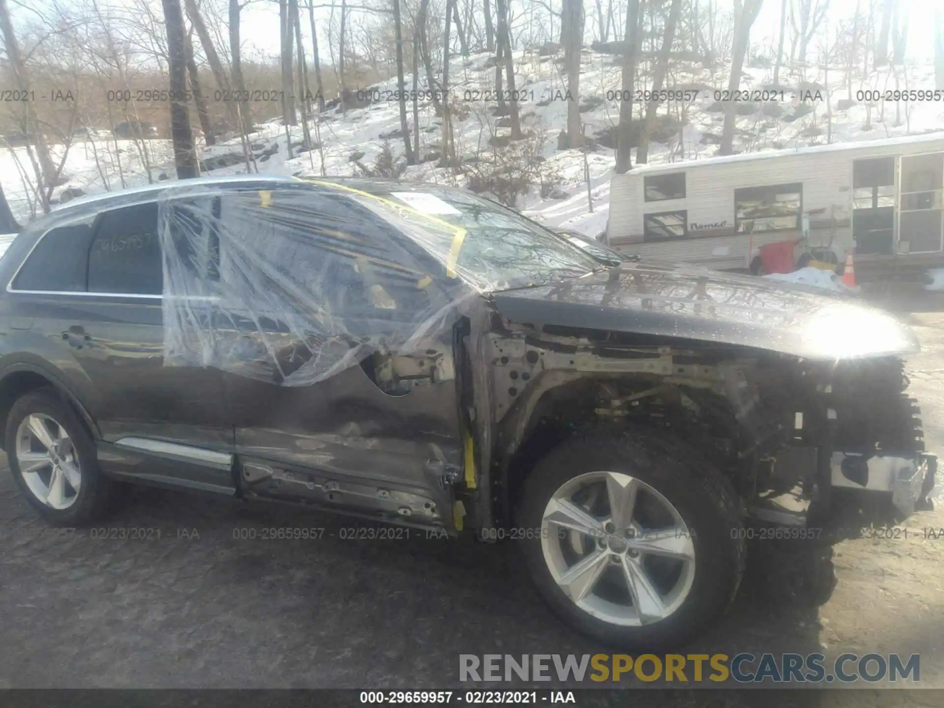 6 Photograph of a damaged car WA1AJAF75LD008811 AUDI Q7 2020