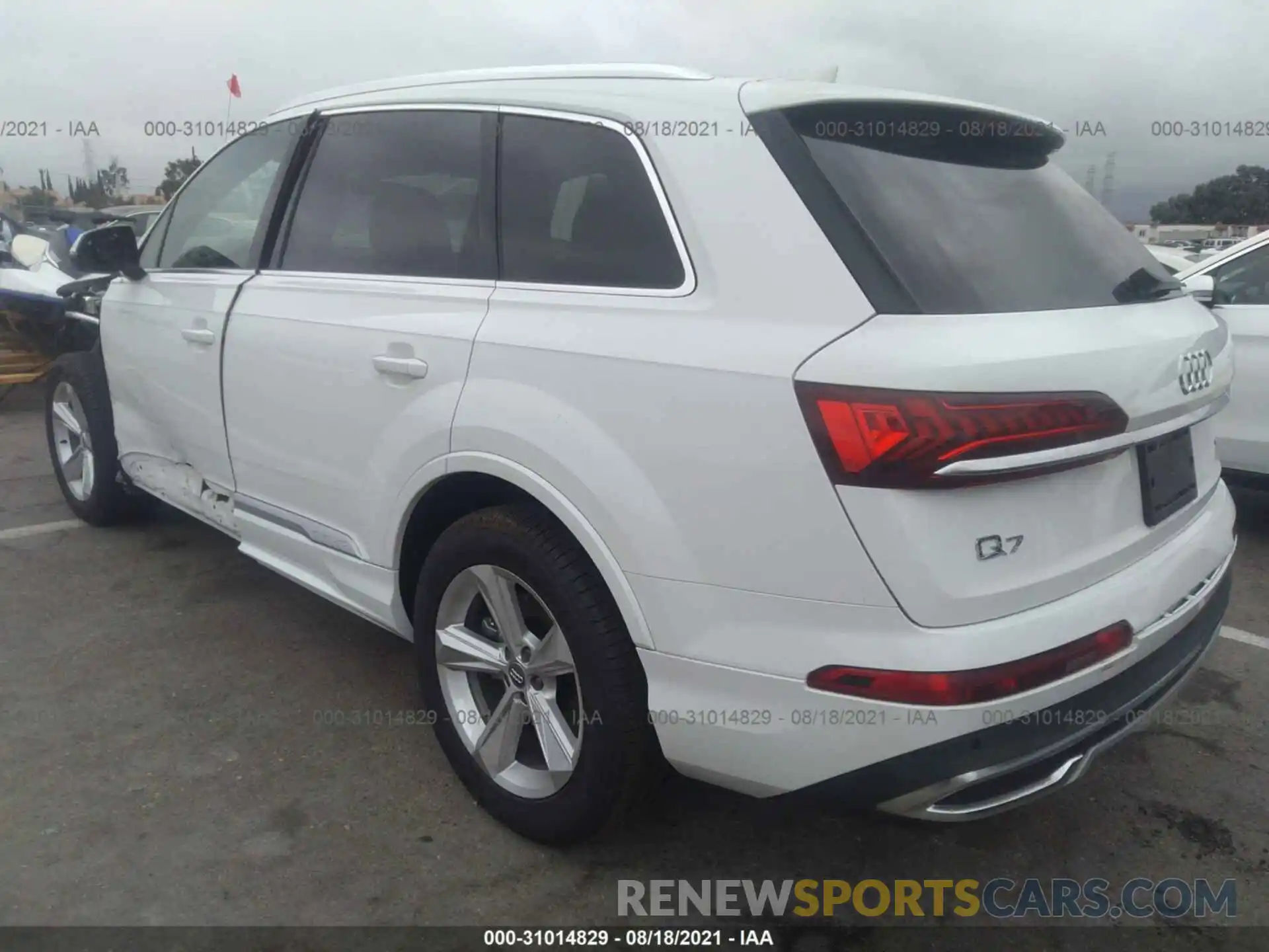 3 Фотография поврежденного автомобиля WA1AJAF79LD010903 AUDI Q7 2020