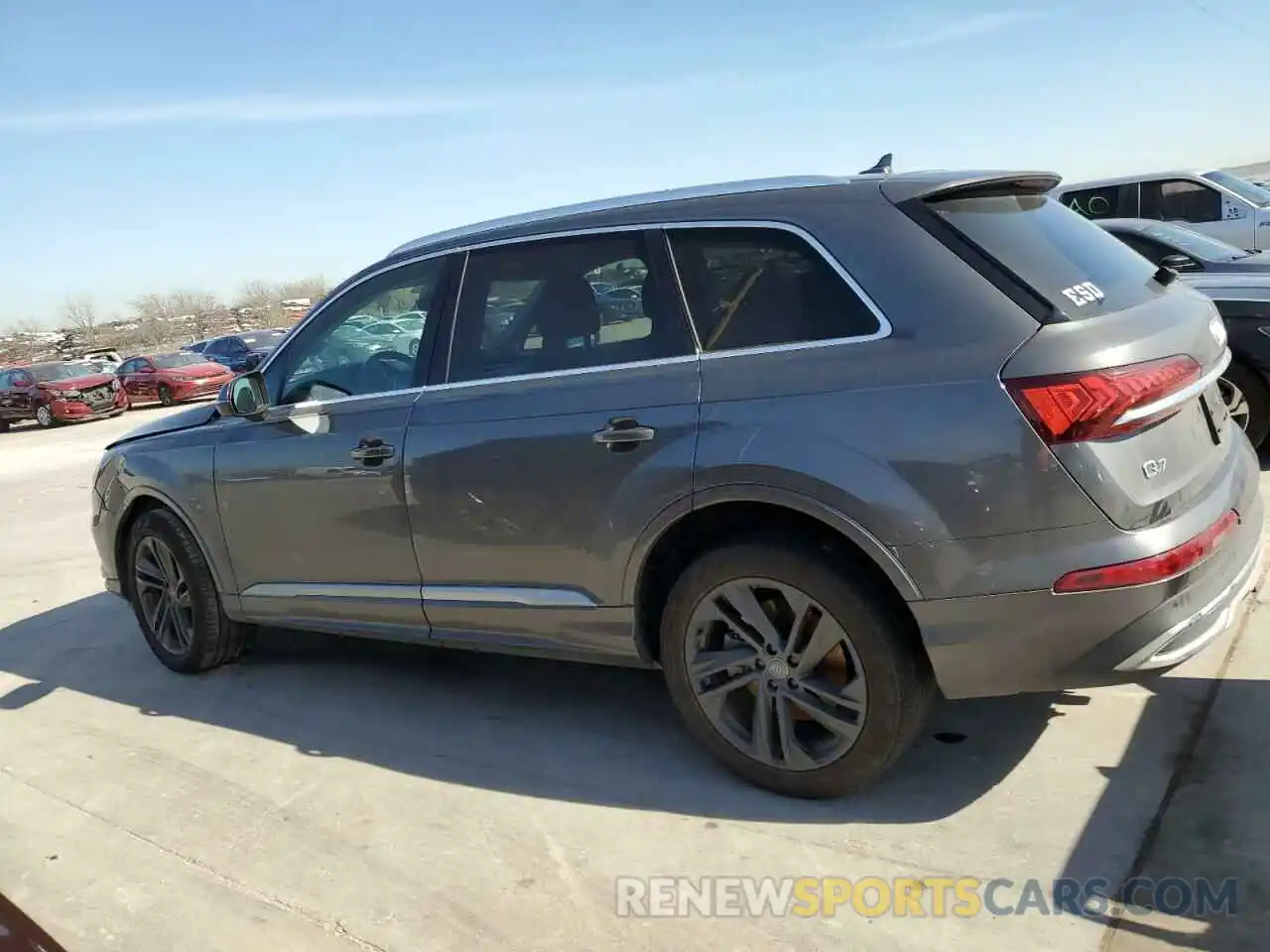 2 Photograph of a damaged car WA1AXAF71LD005113 AUDI Q7 2020