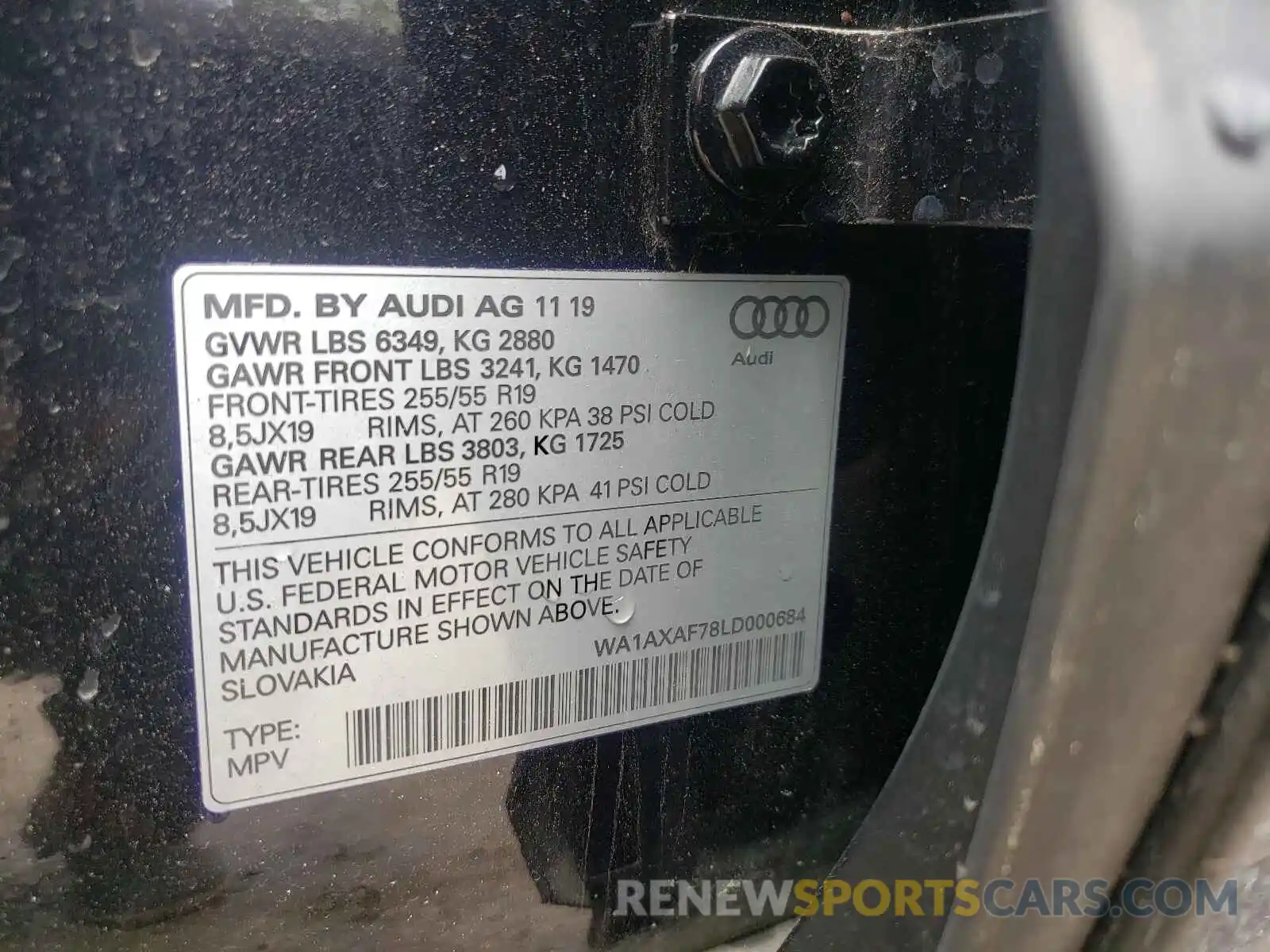 10 Photograph of a damaged car WA1AXAF78LD000684 AUDI Q7 2020