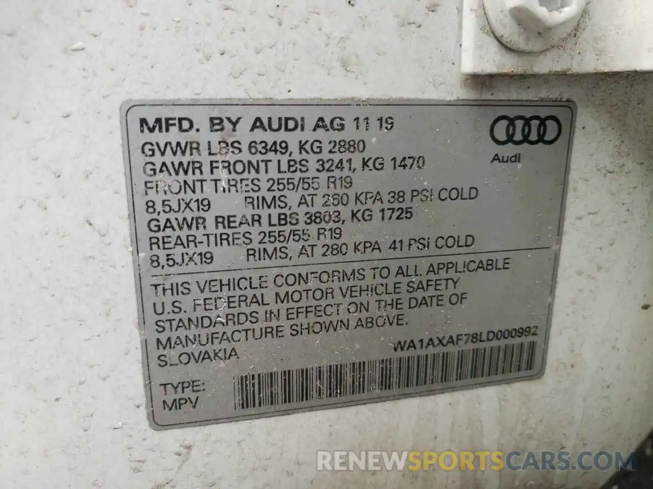 10 Photograph of a damaged car WA1AXAF78LD000992 AUDI Q7 2020