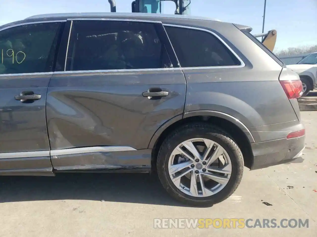 9 Photograph of a damaged car WA1LJAF70LD012838 AUDI Q7 2020