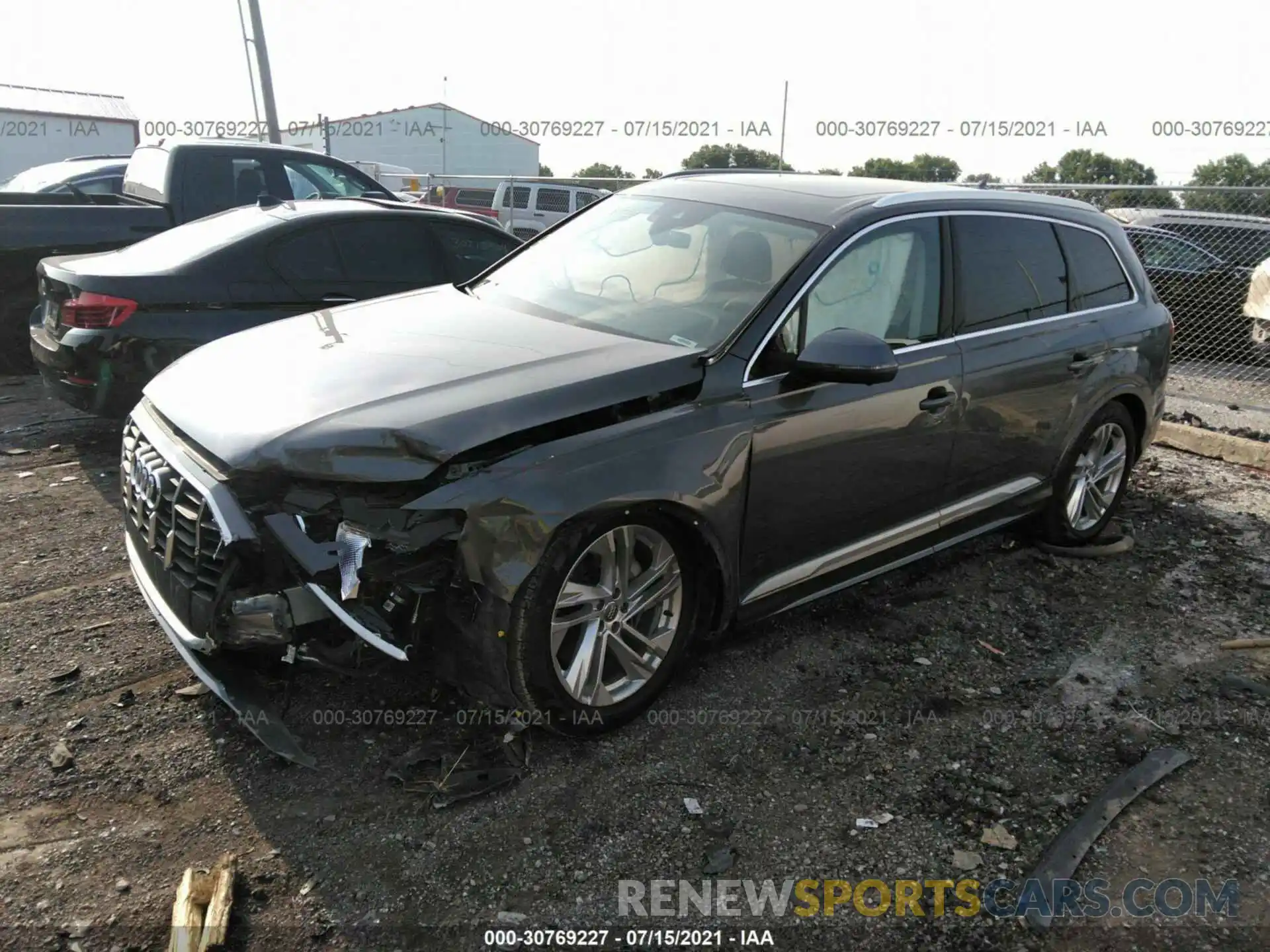 2 Photograph of a damaged car WA1LJAF72LD009729 AUDI Q7 2020