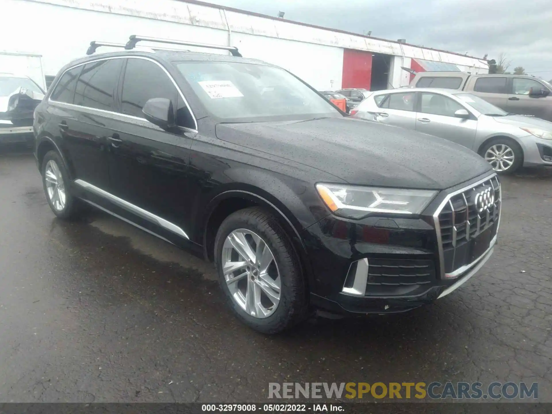 1 Photograph of a damaged car WA1LJAF77LD007328 AUDI Q7 2020