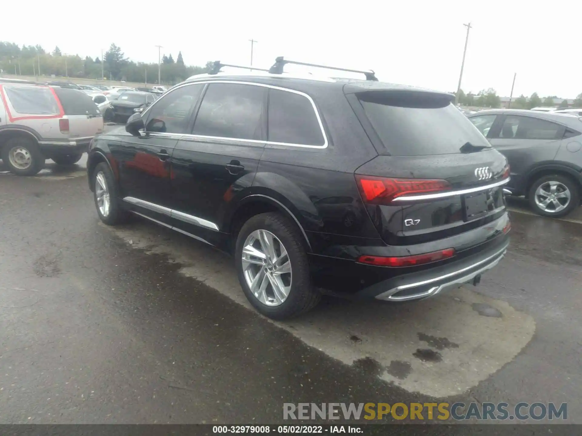 3 Photograph of a damaged car WA1LJAF77LD007328 AUDI Q7 2020