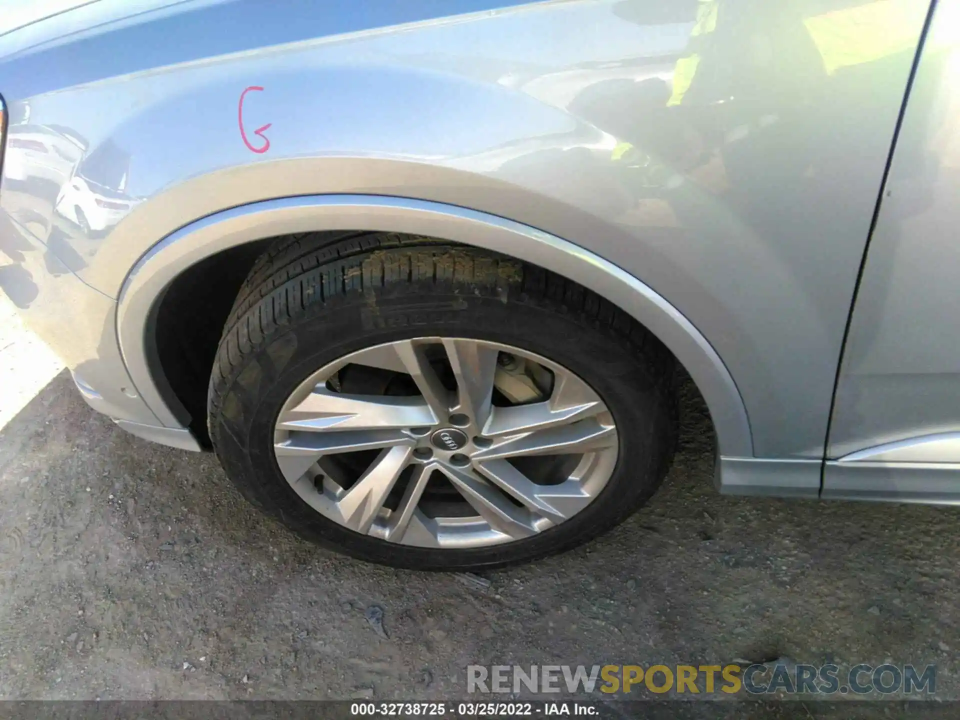 12 Photograph of a damaged car WA1LJAF78LD009878 AUDI Q7 2020