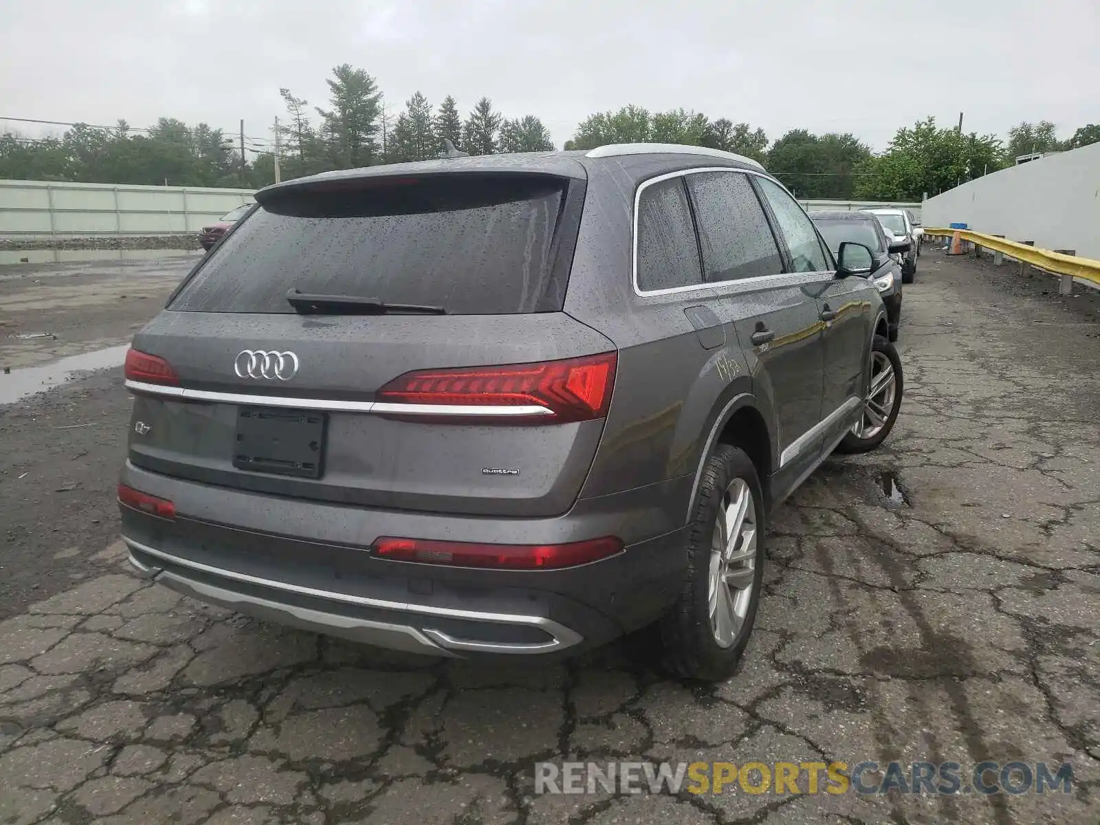 4 Photograph of a damaged car WA1LJAF79LD011445 AUDI Q7 2020