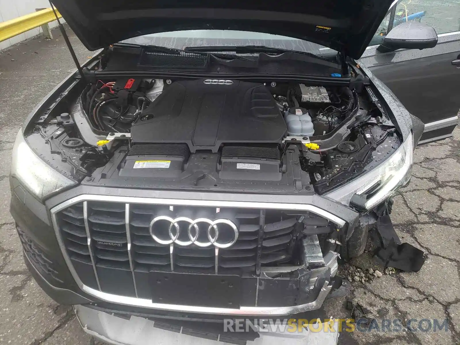 7 Photograph of a damaged car WA1LJAF79LD011445 AUDI Q7 2020