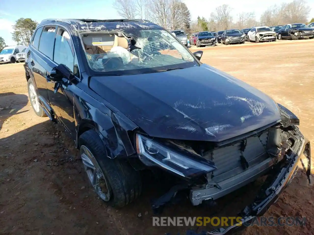 1 Photograph of a damaged car WA1LJAF7XLD010420 AUDI Q7 2020