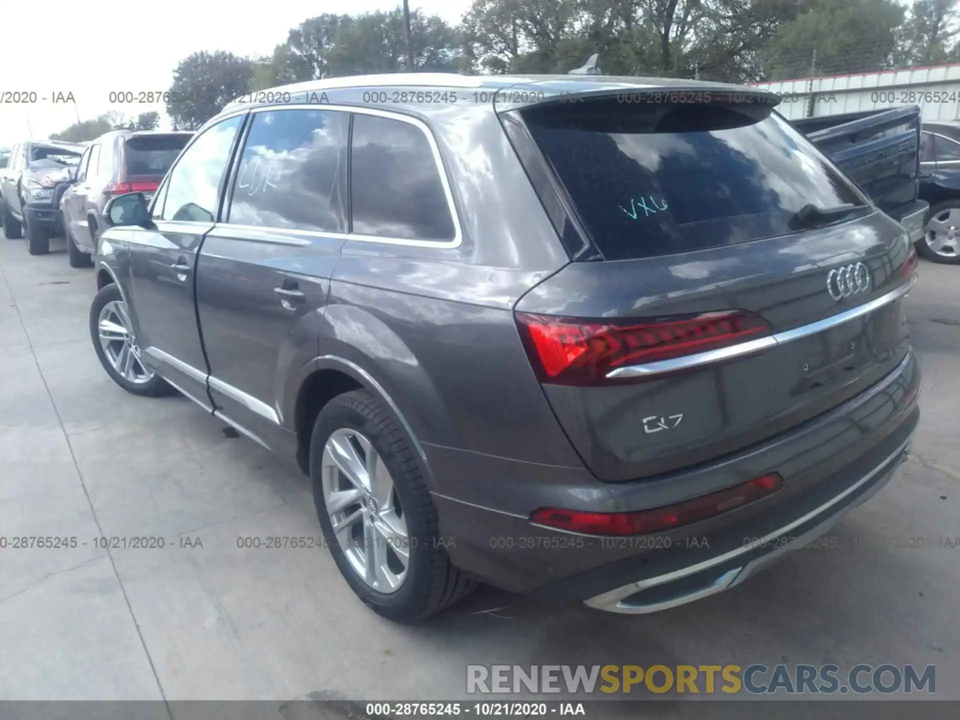 3 Photograph of a damaged car WA1LXAF70LD003393 AUDI Q7 2020