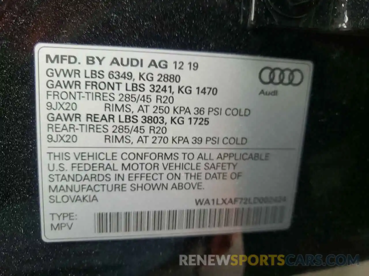 10 Photograph of a damaged car WA1LXAF72LD002424 AUDI Q7 2020