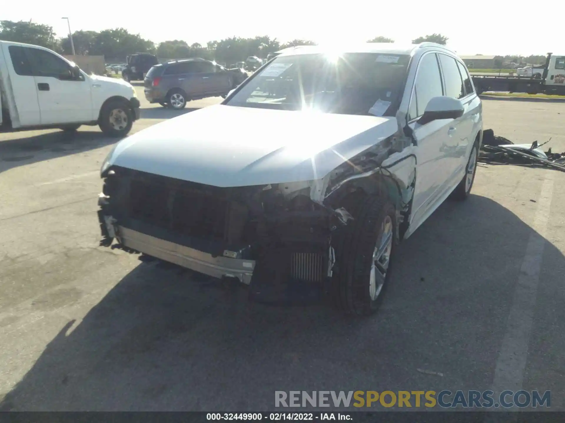 6 Photograph of a damaged car WA1LXAF72LD002567 AUDI Q7 2020