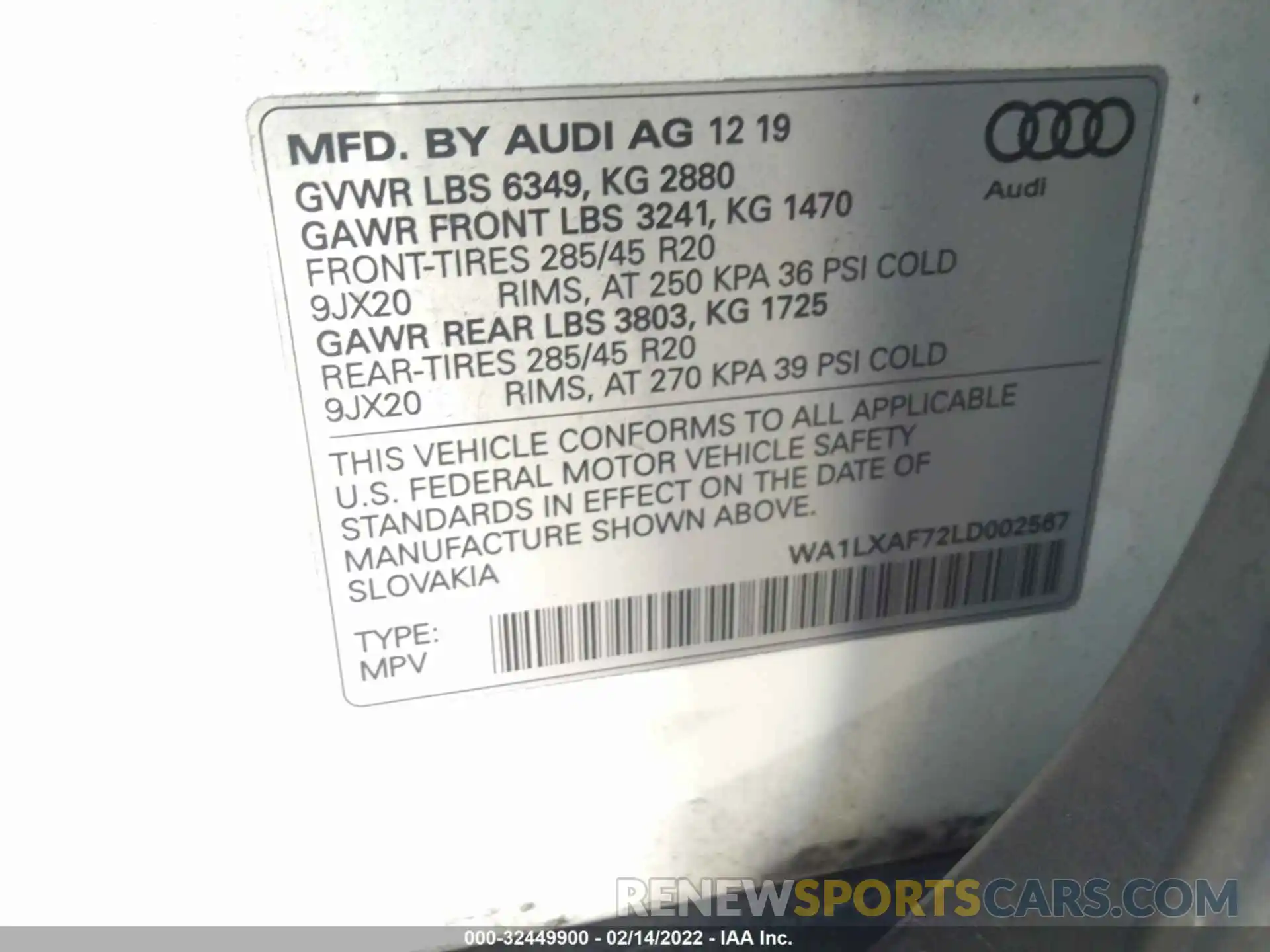 9 Photograph of a damaged car WA1LXAF72LD002567 AUDI Q7 2020