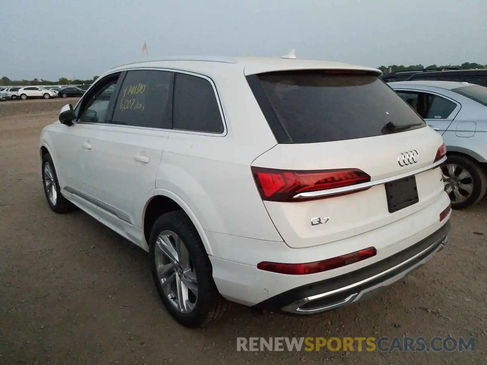 3 Фотография поврежденного автомобиля WA1LXAF72LD003315 AUDI Q7 2020