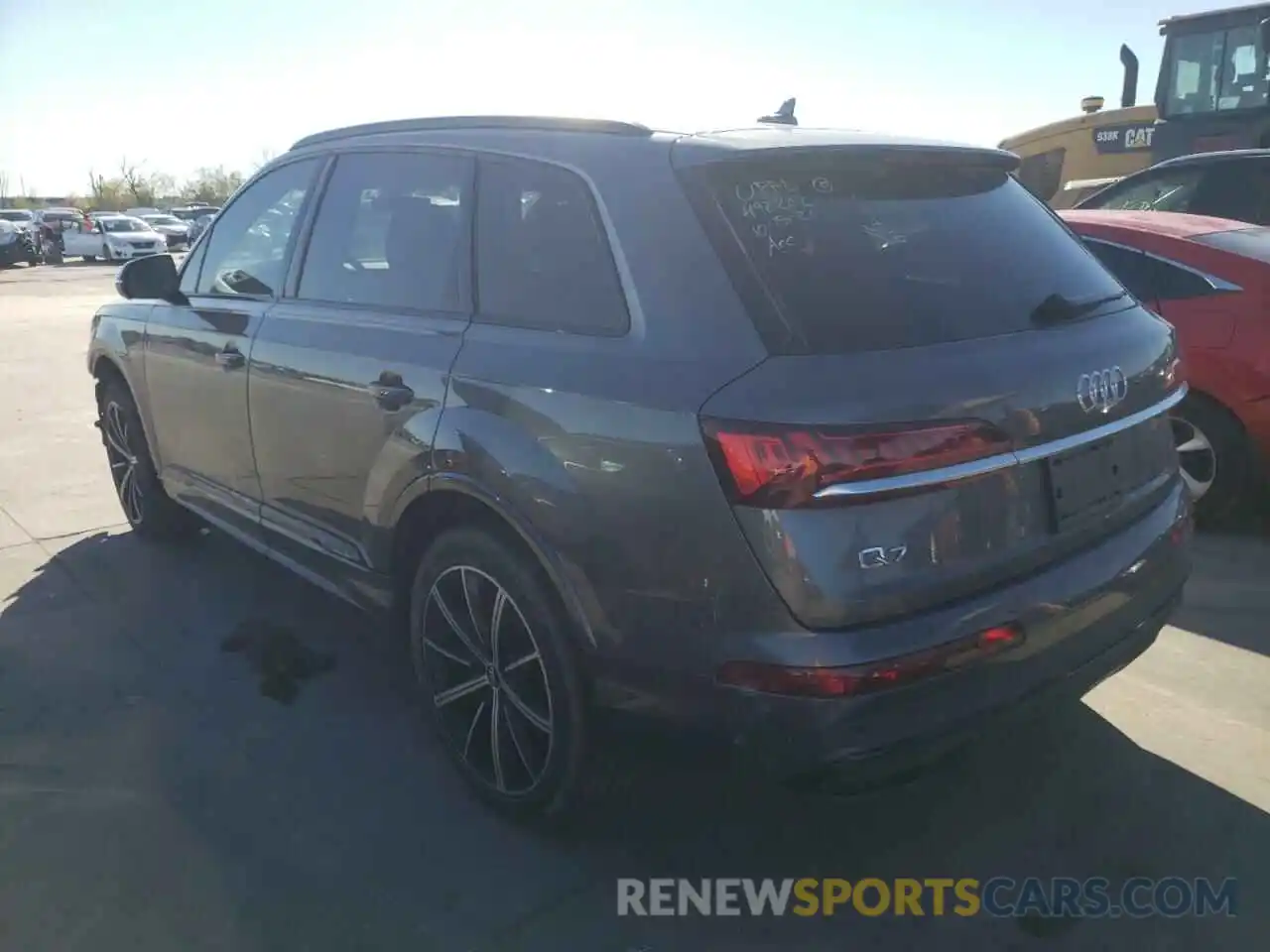 3 Photograph of a damaged car WA1LXAF72LD008482 AUDI Q7 2020