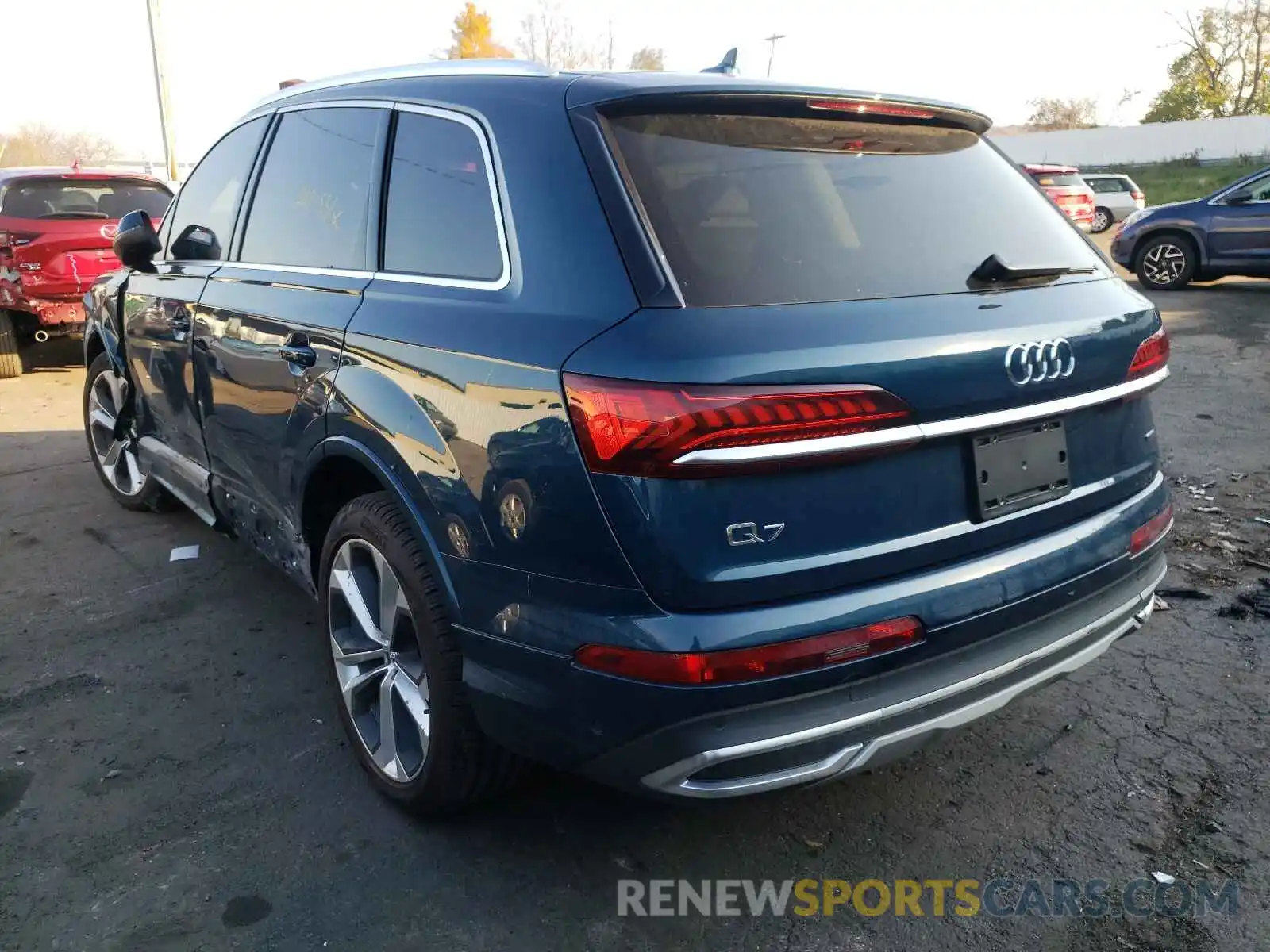 3 Фотография поврежденного автомобиля WA1LXAF72LD009311 AUDI Q7 2020