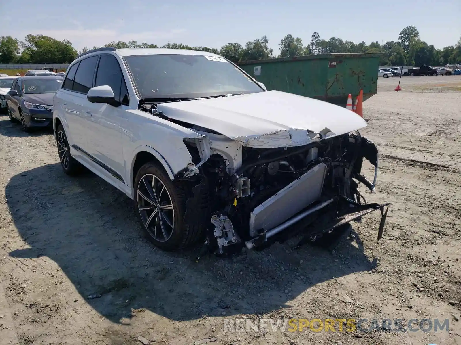 1 Photograph of a damaged car WA1LXAF73LD012539 AUDI Q7 2020