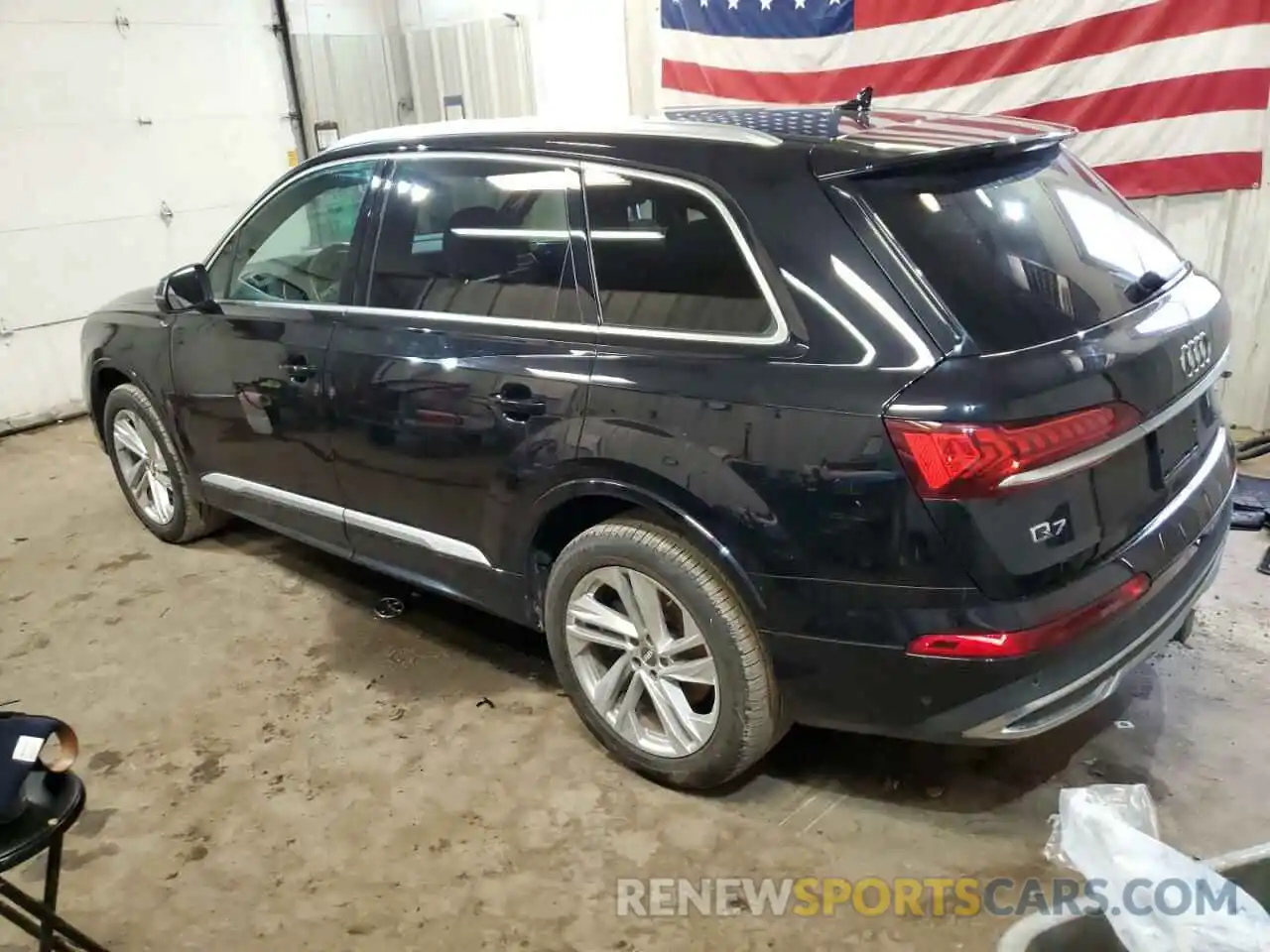 2 Photograph of a damaged car WA1LXAF75LD001087 AUDI Q7 2020