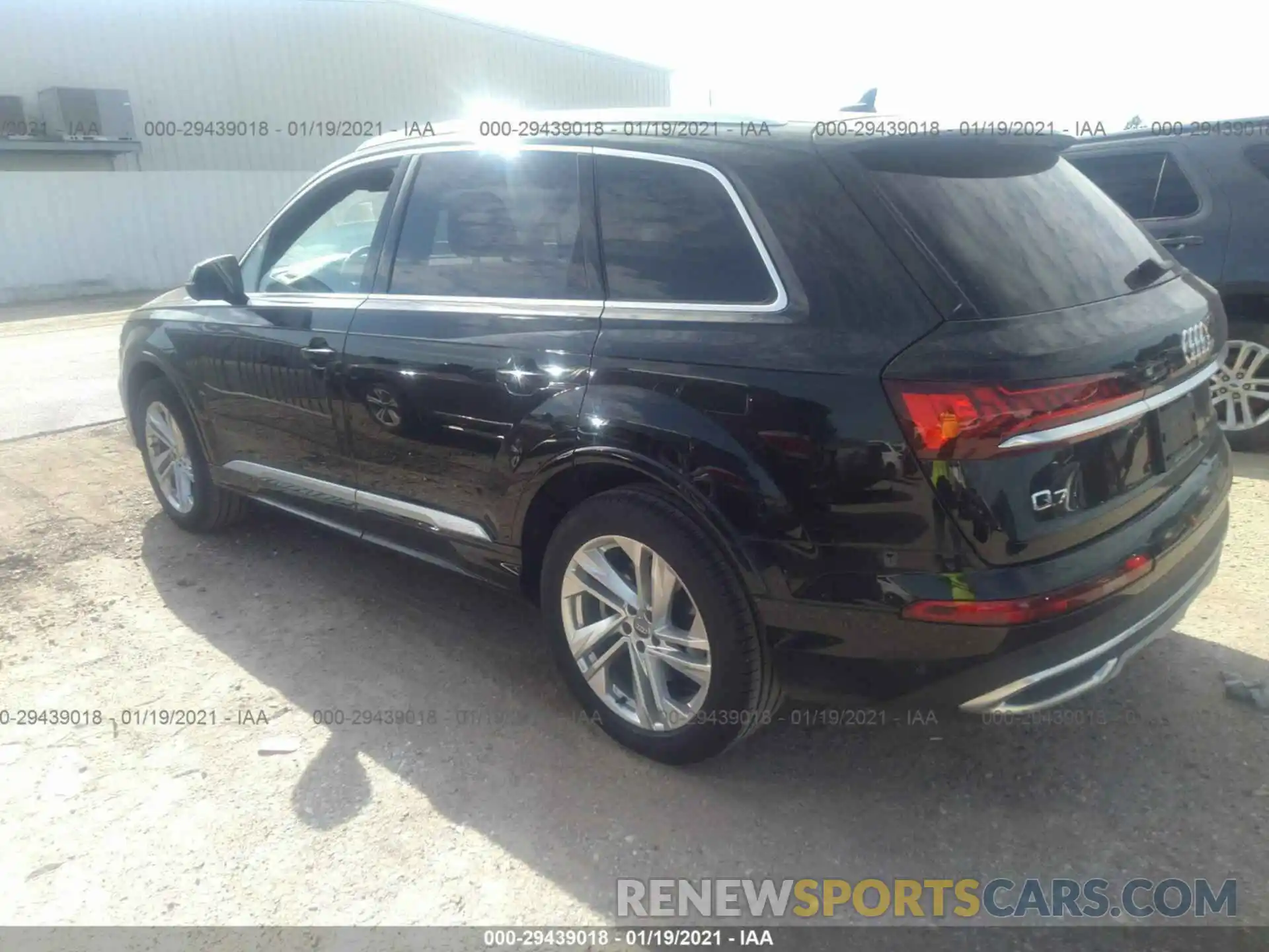 3 Фотография поврежденного автомобиля WA1LXAF76LD002264 AUDI Q7 2020