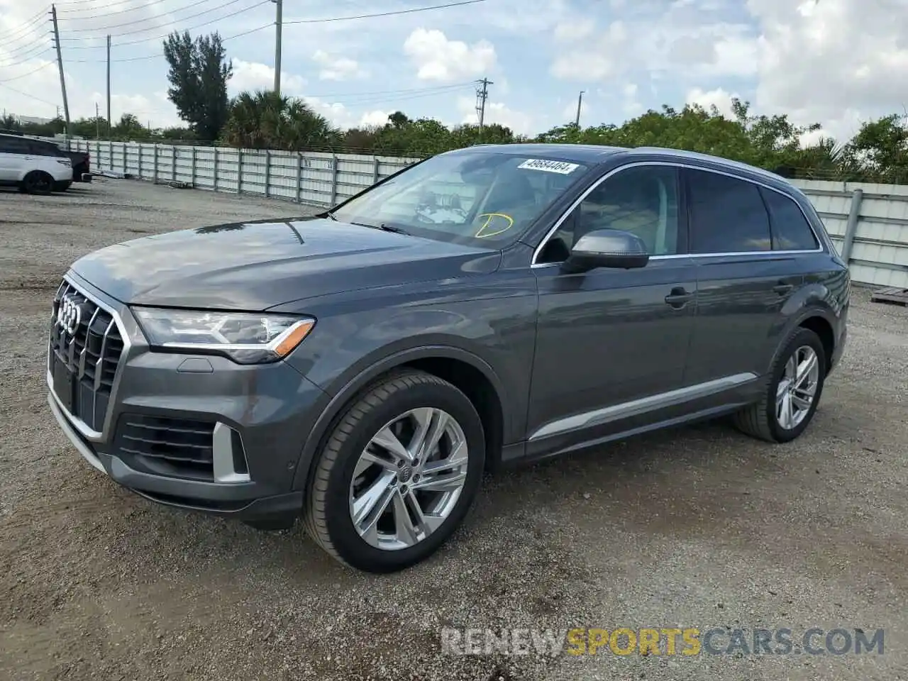 1 Photograph of a damaged car WA1LXAF76LD006220 AUDI Q7 2020