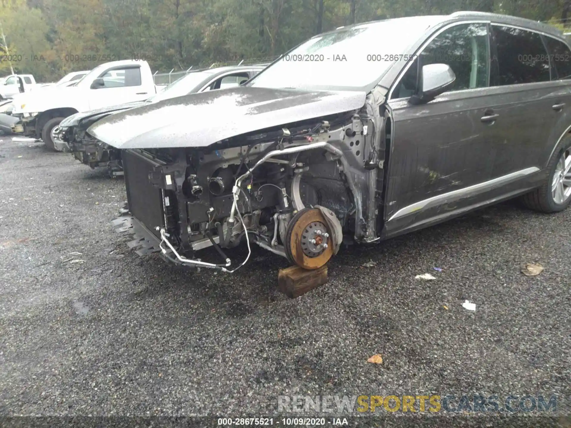6 Photograph of a damaged car WA1LXAF77LD000734 AUDI Q7 2020